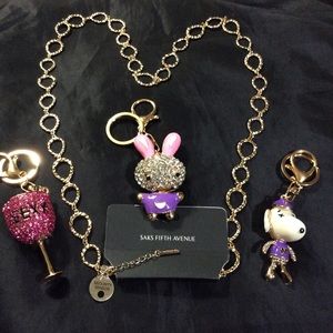 Saks fifth avenue necklace &charm key chain set